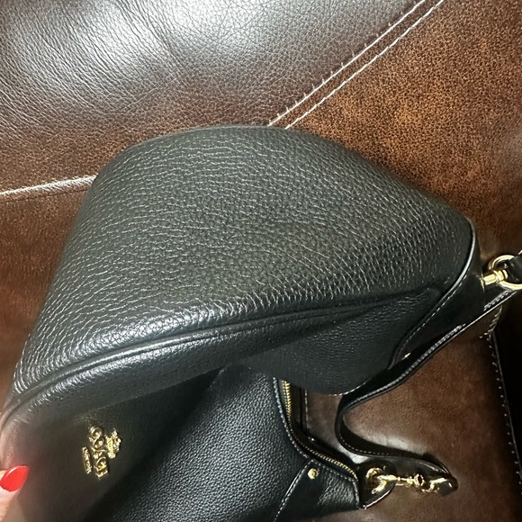 Coach Mara Hobo Black Gold - Picture 13 of 16